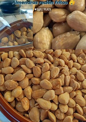 Una foto de Almendras fritas