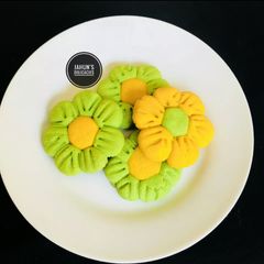 A picture of Flower Cookie.