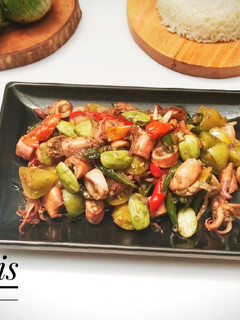 Foto resep Tumis Cumi Asin Pedas