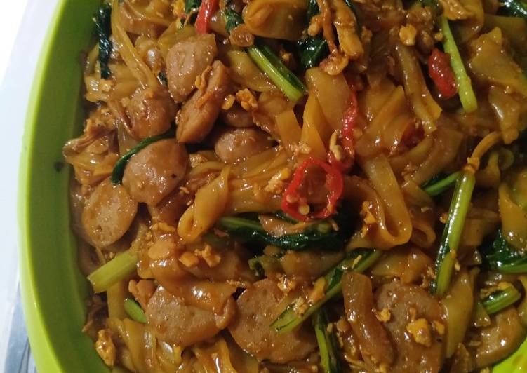 Cara Gampang Membuat Kwetiau Goreng ala Embun yang Lezat Sekali