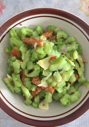 Foto resep Tumis Pare Tempe
