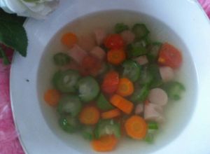 Foto resep Sayur bening emes(oyong) sosis
