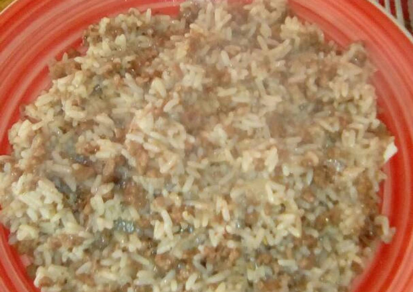 Arroz con carne molida