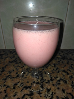 Foto resep Strawberry Banana Smooties