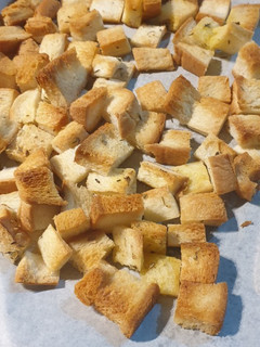 Foto resep Crouton atau Krutong dari Roti Tawar