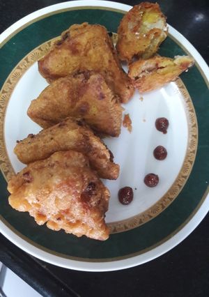 A picture of Mayo sandwich pakora.