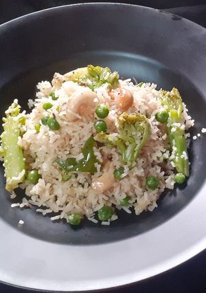 গ্রীন ভেজ পোলাও (green veg pulao recipe in Bengali) রেসিপির প্রধান ছবি