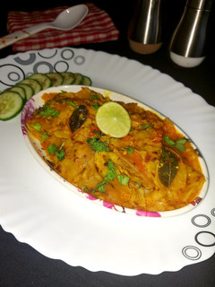 રોટલી ની ઢોકળી (Rotli Dhokli Recipe In Gujarati) રેસીપી મુખ્ય ફોટો