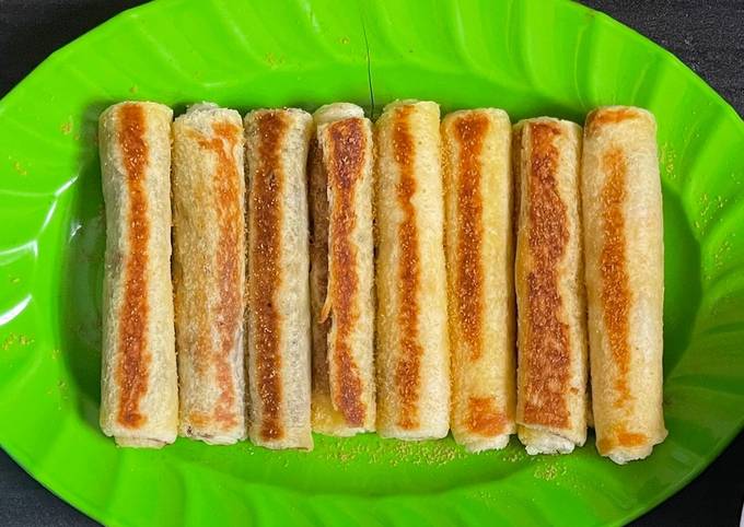 Roti Keju dan Coklat Gulung Panggang Simpel untuk Berbuka Puasa