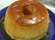 Una foto de flan casero