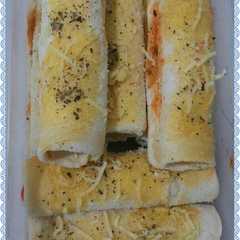 A picture of Roti tawar gulung.