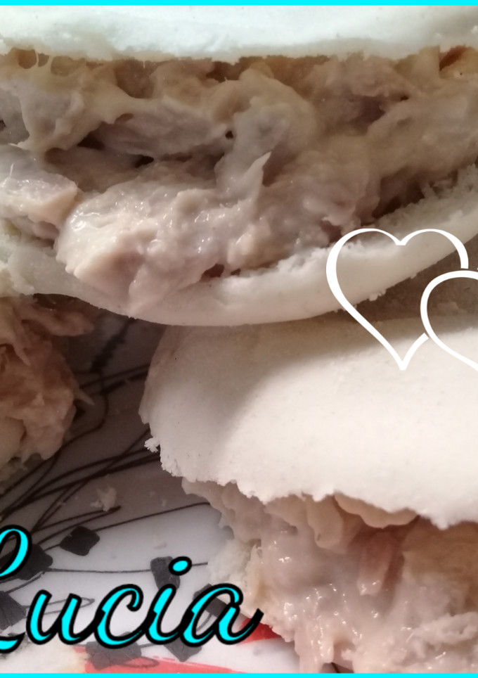 Una foto de Sándwiches de atún