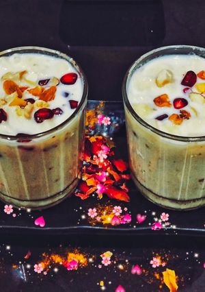 A picture of Almond Cashunuts Milkshake.