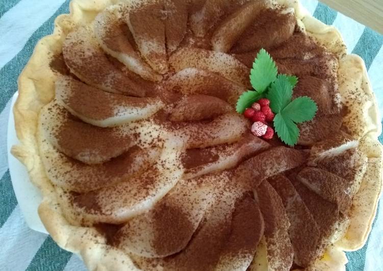 Tarta-galleta de peras con crema de vodka