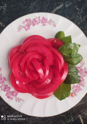 عکسی از دستور گل رز با گوجه فرنگی