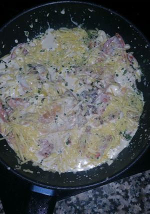 Foto principal de Pechugas de pollo con beicon y nata