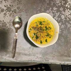 A picture of Almond pumpkin soup.