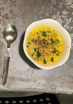 A picture of Almond pumpkin soup.
