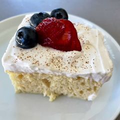 A picture of Tres Leches Cake.