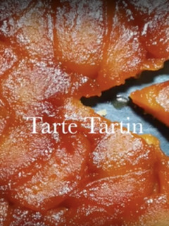 A picture of Apple Tart Tartin.