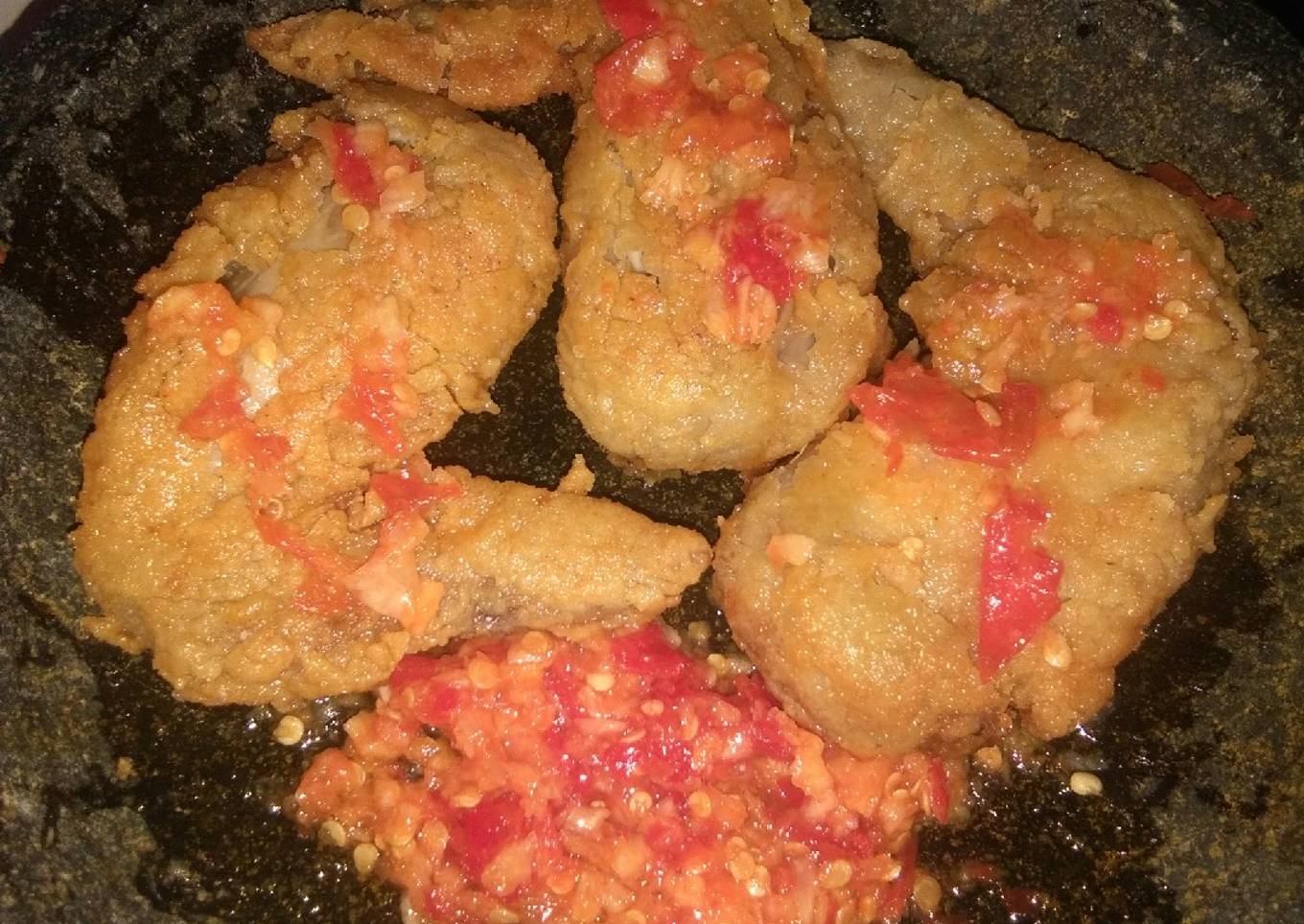 Ayam Geprek Pedas ala Bensu