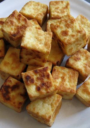 A picture of Crunchy Marinated Tofu.