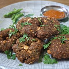 A picture of Leftover moong dal and chana dal vada.