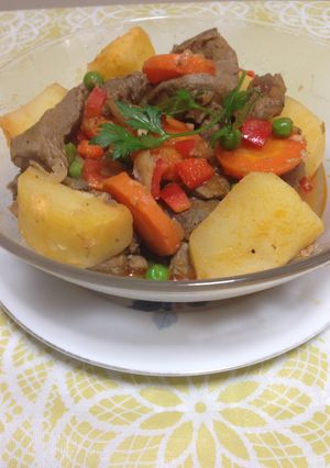 Una foto de Estofado de Carne con Papas!!!