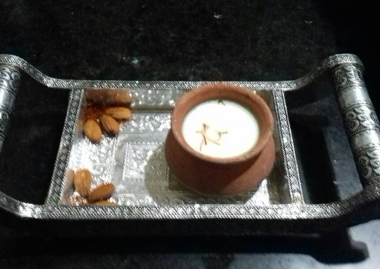 Hot badam kesar milk