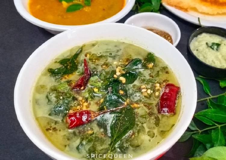 How to Prepare Homemade Harive Soppu Bendi / Amaranth leaves curry