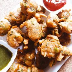 A picture of Attay kai pakoray.