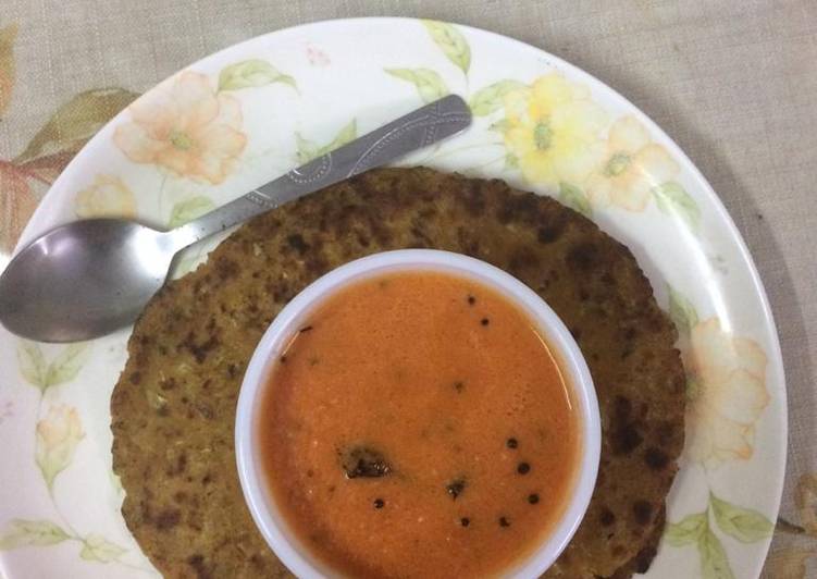 Steps to Make Super Quick Homemade Maize cauliflower roti with tomato garlic chutney