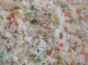 Foto di #632 Riso basmati con verdure e zenzero 🍛🫚🥕🌶️🌿