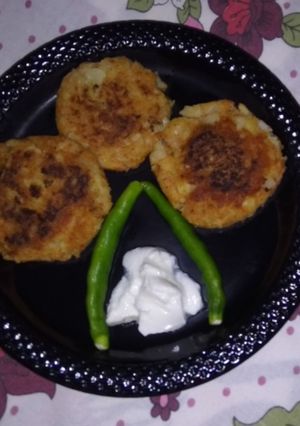 A picture of Cabbage potato cutlets.