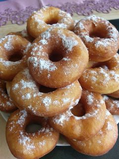 Egyszerű fánk recept fotója