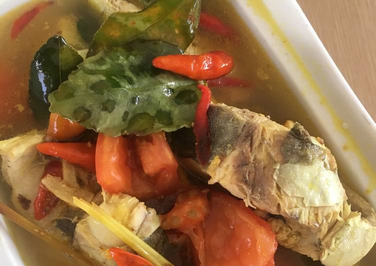 Resep Pindang serani (sup ikan khas jepara) oleh Alamade 