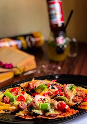 A picture of Instant Rava pizza.