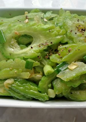 Hình của món Khổ qua xào chay.