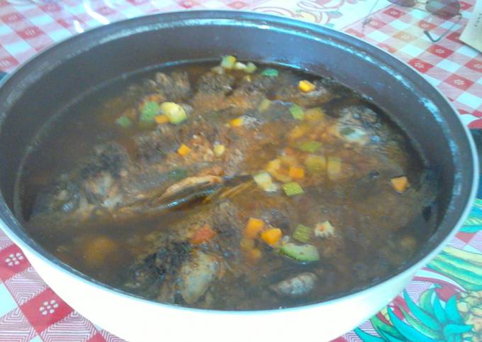 Caldo de pescado con mojarra frita Receta de Carmen Palomino- Cookpad