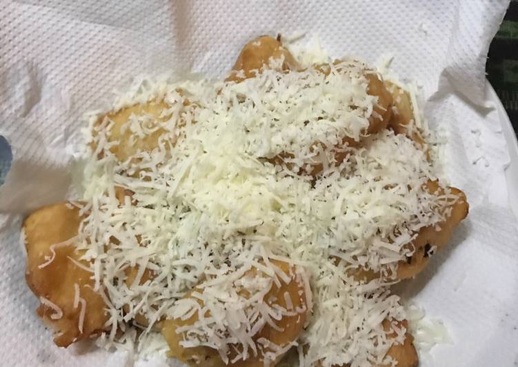 Pisang goreng renyah keju