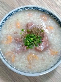 Hình của món Cháo gân bò tôm khô.