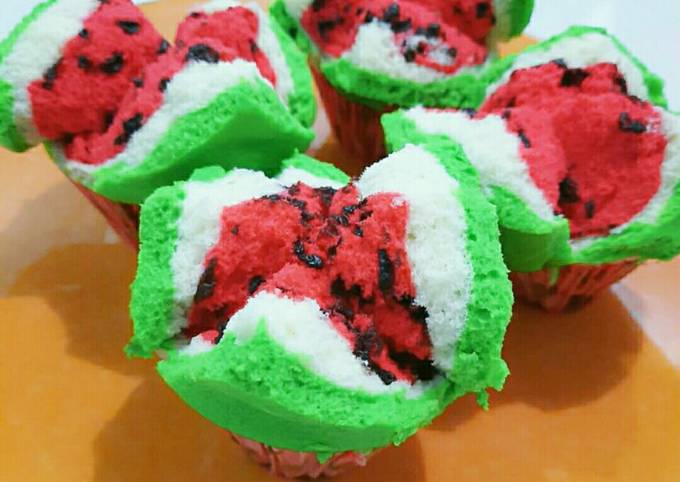 Recipe: Perfect Bolu Kukus Semangka