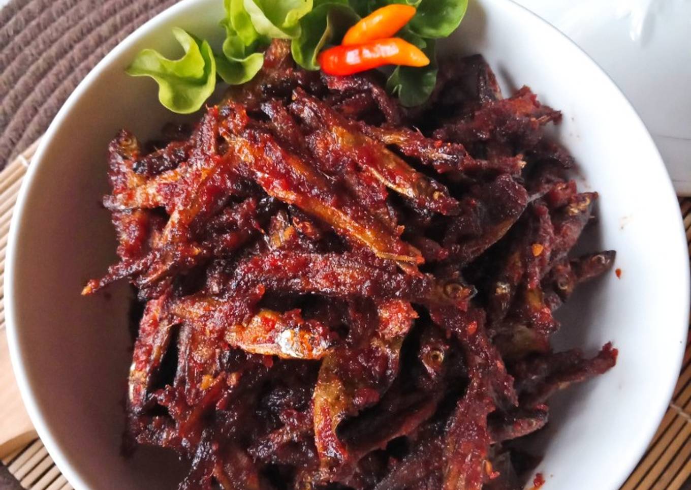 Balado salai ikan bilis