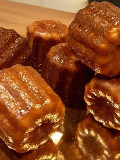 Une photo de Cannelés bordelais