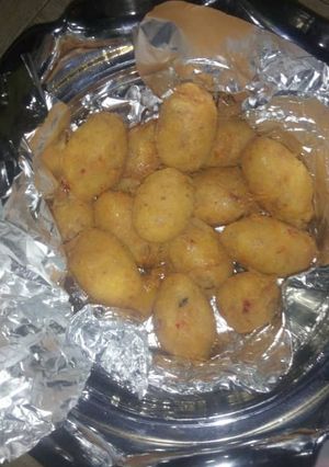 A picture of Potato balls.