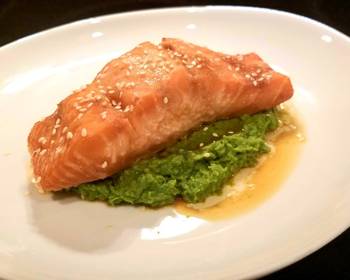 Ultimate Cooking Recipe Asian Inspired Salmon With Ginger Mint Pea Puree Very Delicious