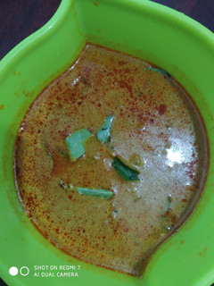 வெண்டைக்காய் புளிக்குழம்பு (Vendaikkai Pulikulambu Recipe in Tamil) செய்முறை முக்கிய புகைப்படம்