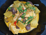 แกงเขียวหวานไก่ใส่ฟัก