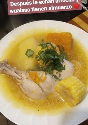 Una foto de Cazuela de pollo 🐥