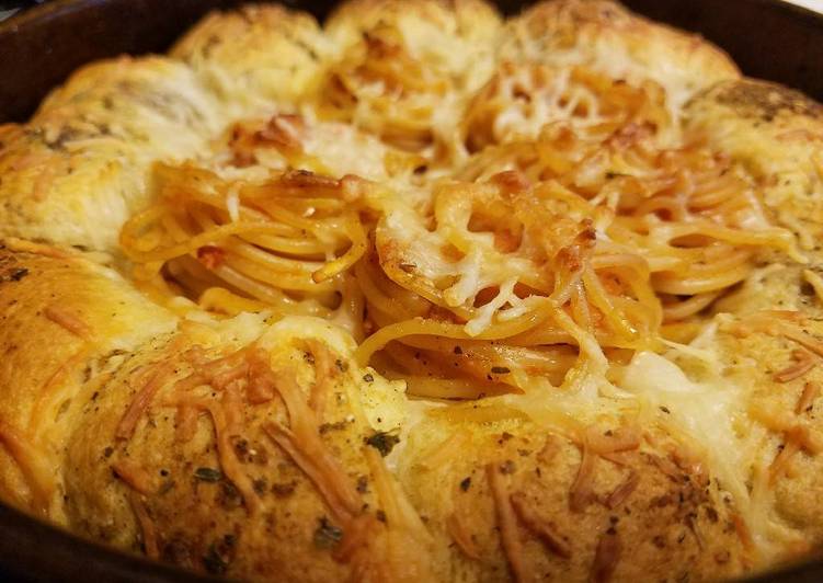 Italian Garlic Bread Bombs With Toasted Spaghetti